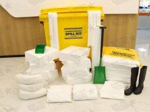 Marine Oil Absorbent Spill Kits